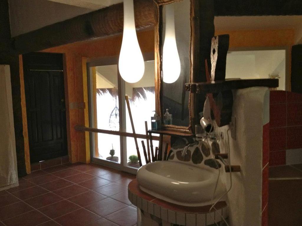 Kokays Maldito Dive Resort Đảo Malapascua Ngoại thất bức ảnh